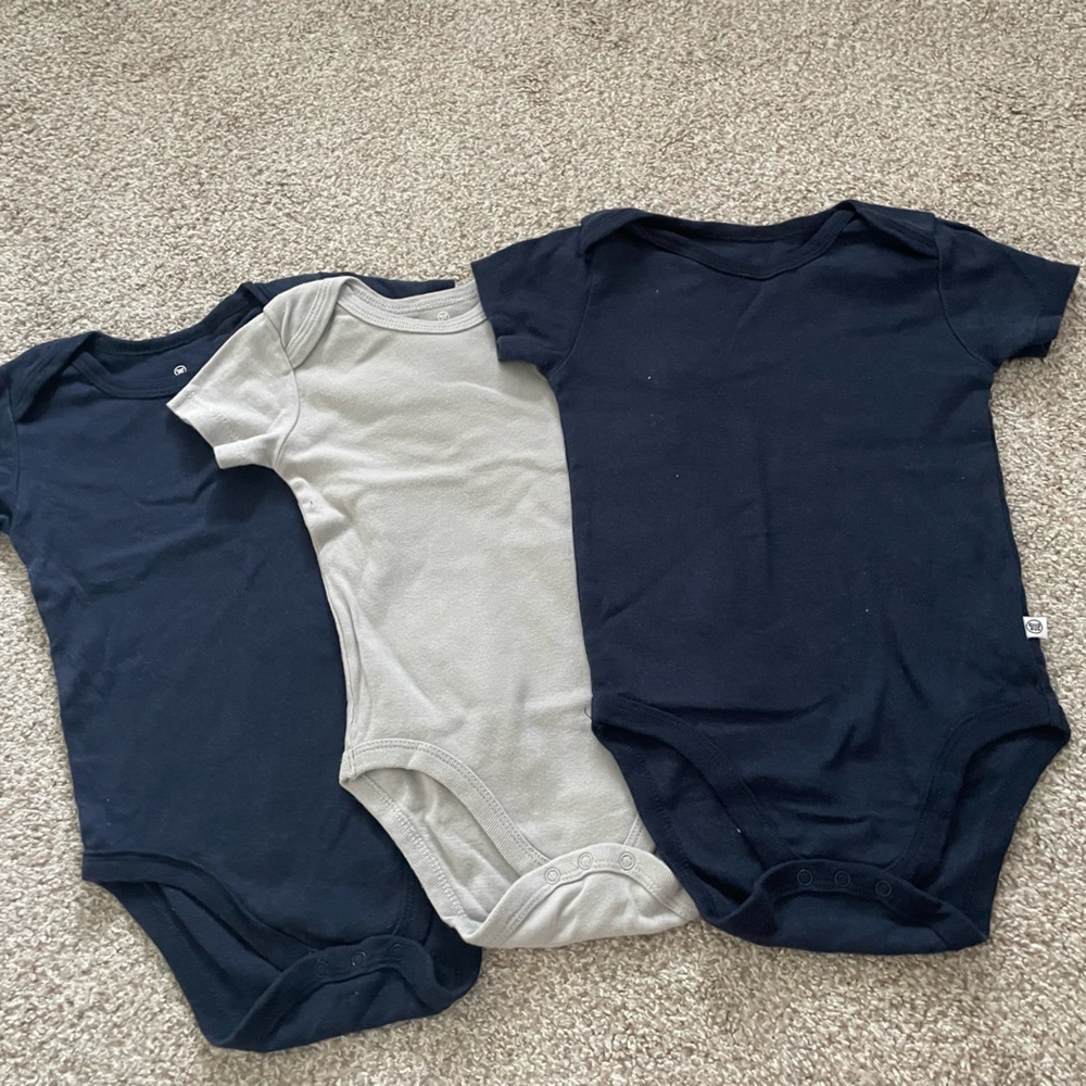 NEST Fragrances Baby Short-Sleeve Bodysuit Set - Navy & Light Gray